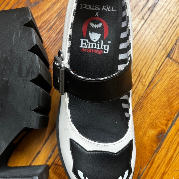 “Cat you Later” Dolls Kill Black & White Dress Shoes - Picture 8 of 12